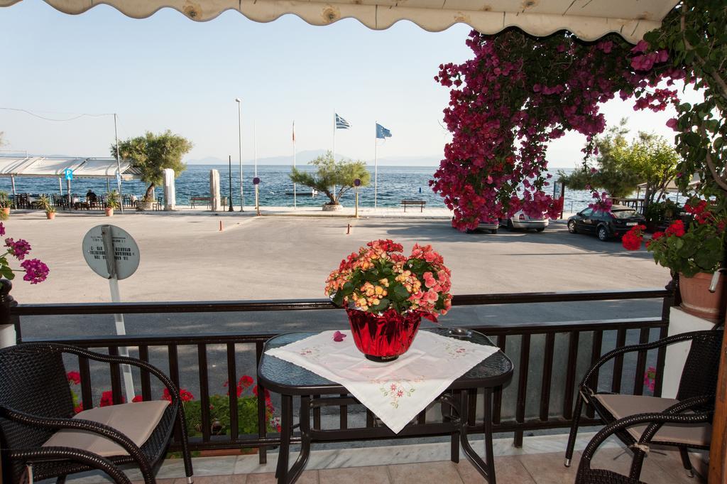 Hotel Platanidia Bagian luar foto