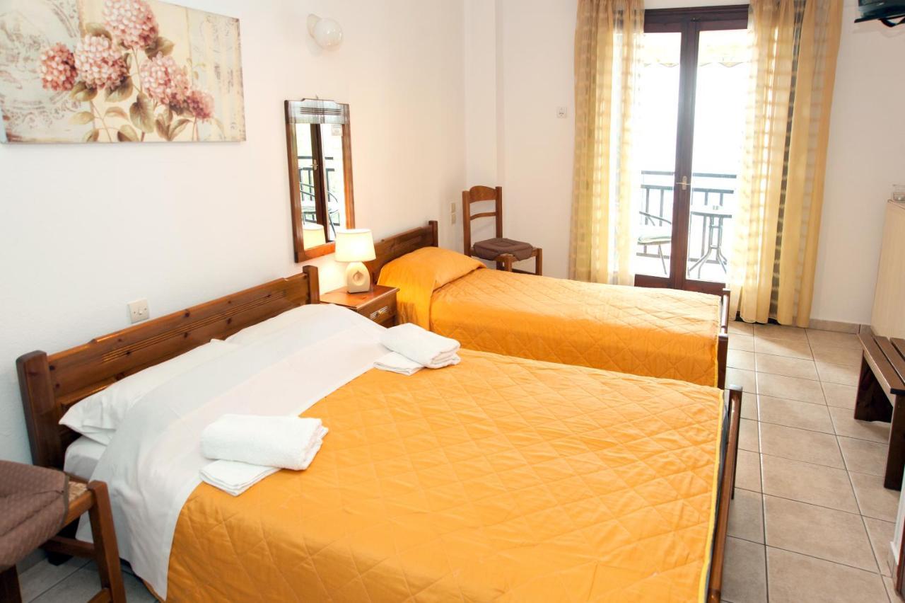 Hotel Platanidia Bagian luar foto